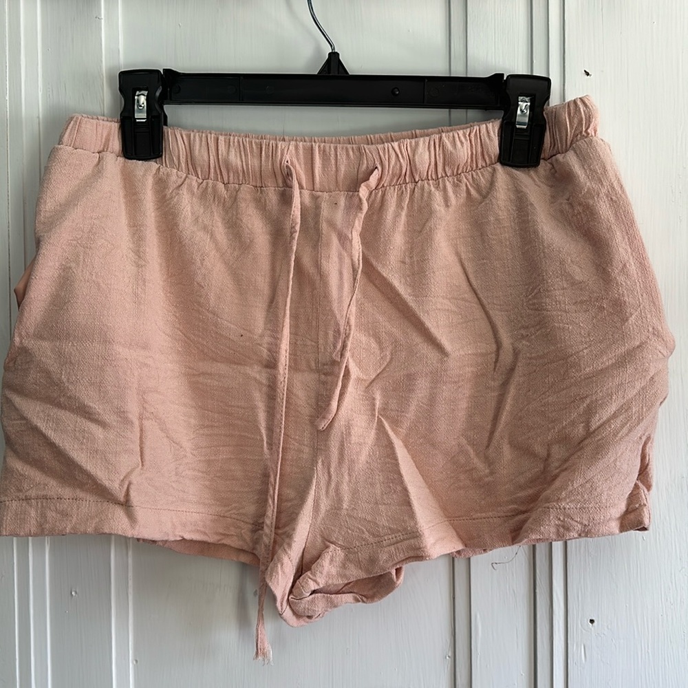 Forever 21 pink cloth comfy shorts